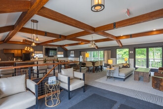Alpine Slopes Apartments in Comstock Park, MI - Building Photo - Lobby