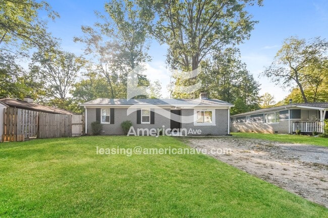 3608 N Sadlier Dr in Indianapolis, IN - Building Photo - Building Photo