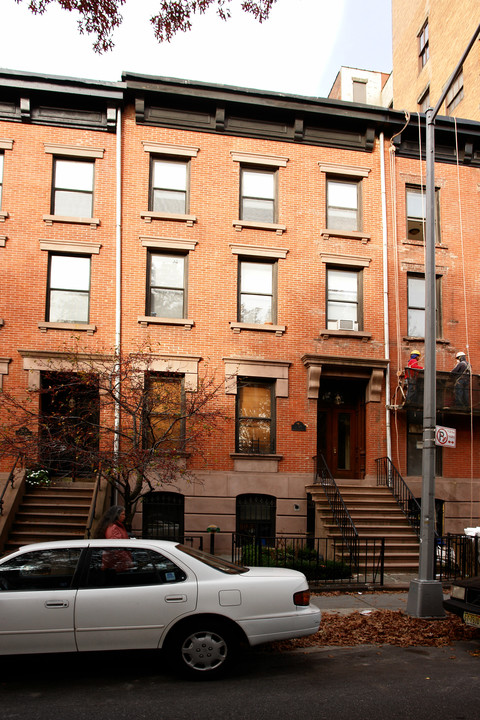 356 Henry St in Brooklyn, NY - Building Photo