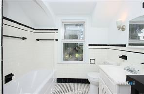 322 Deerfield Rd in Windsor, CT - Building Photo - Building Photo