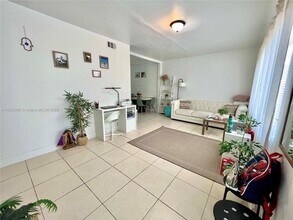 877 80th St in Miami Beach, FL - Building Photo - Building Photo