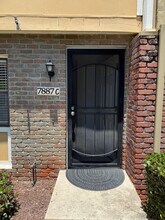 7887 Rancho Fanita Dr in Santee, CA - Building Photo - Building Photo