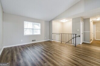 2815 Fox Hall Ln N in College Park, GA - Building Photo - Building Photo