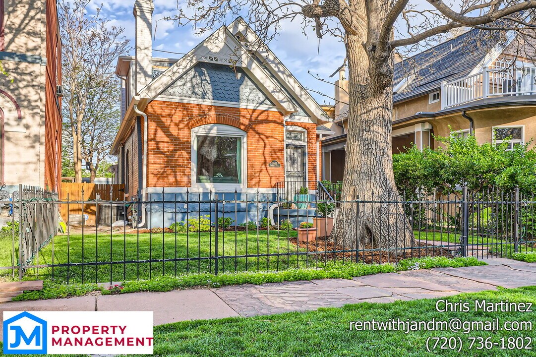 2045 Emerson St in Denver, CO - Building Photo