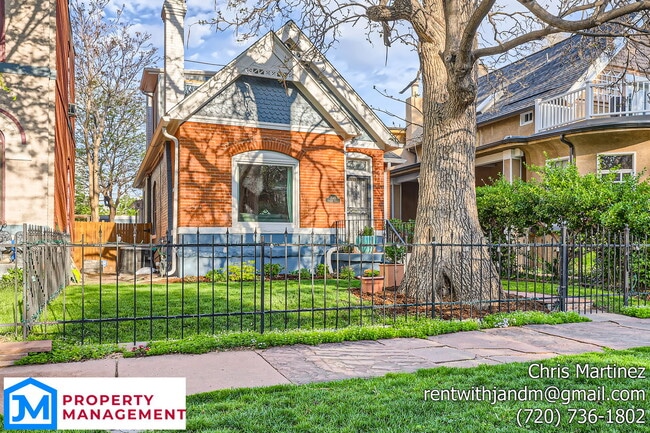 property at 2045 Emerson St