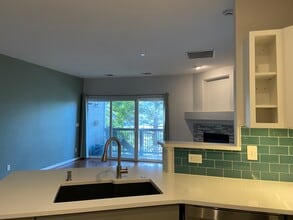 7355 S Alkire St, Unit 206 in Littleton, CO - Building Photo - Building Photo