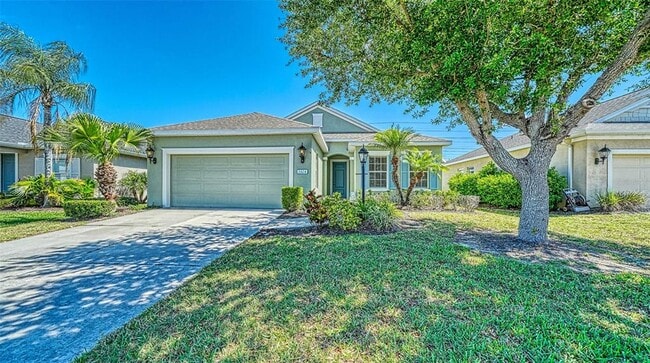 property at 1424 Blue Horizon Circle