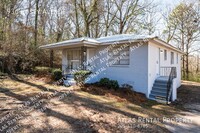 936 Posey Ave in Bessemer, AL - Foto de edificio - Building Photo