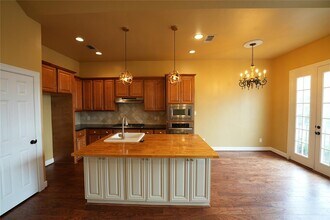 10819 Almeda Park Dr in Houston, TX - Building Photo - Building Photo