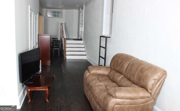 1124 Center St NW in Atlanta, GA - Building Photo - Building Photo