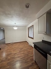 1101 W Ridgeview Dr in Appleton, WI - Building Photo - Building Photo