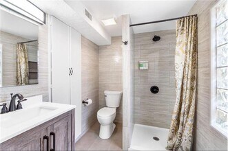 400 33rd St in West Palm Beach, FL - Building Photo - Building Photo