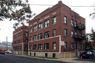 Aspen Gardens Apartments