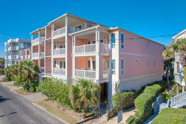 Ocean Pointe Villas in Folly Beach, SC - Building Photo - Building Photo