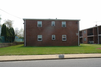 West End Gardens in Long Branch, NJ - Building Photo - Building Photo