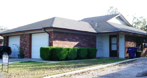 403 W Avenue D, Unit #A in Copperas Cove, TX - Building Photo - Building Photo