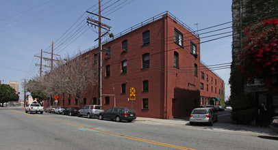 The Newberry Lofts / Artist Loft Apartments in Los Angeles, CA - Building Photo - Building Photo