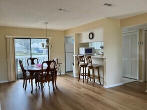 110 Cypress Pl in Oldsmar, FL - Building Photo - Building Photo