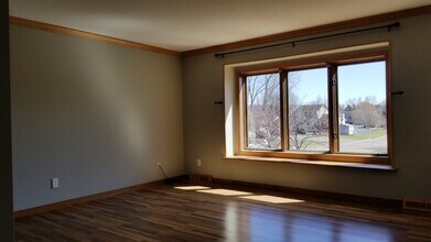 2218 Namekagon St in Hudson, WI - Building Photo - Building Photo