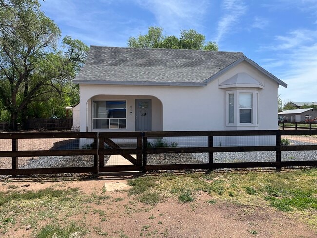 property at 21-400 400 St E