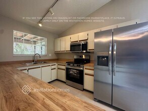 10025 SW 139th Pl in Miami, FL - Building Photo - Building Photo