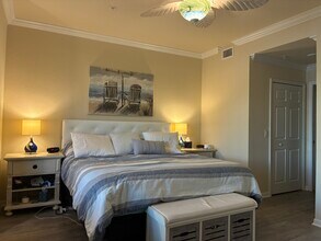 9532 Avellino Way, Unit 9532 Avellino Way 2716 in Naples, FL - Building Photo - Building Photo