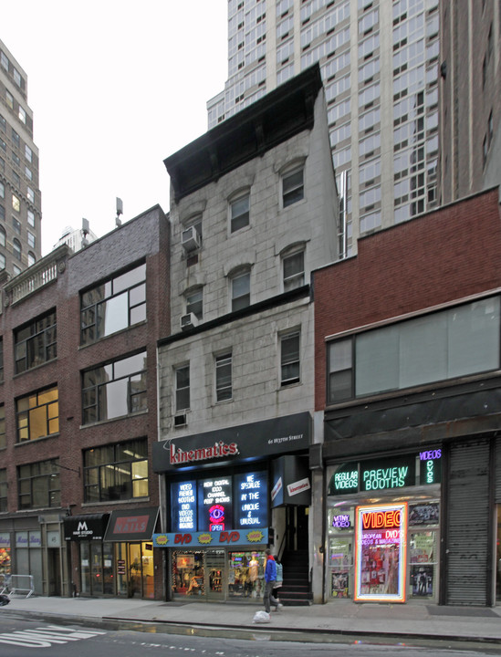 61 W 37th St in New York, NY - Foto de edificio