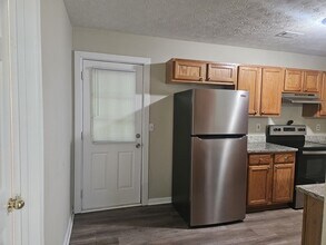 1141 Micha Way in Madison, GA - Foto de edificio - Building Photo