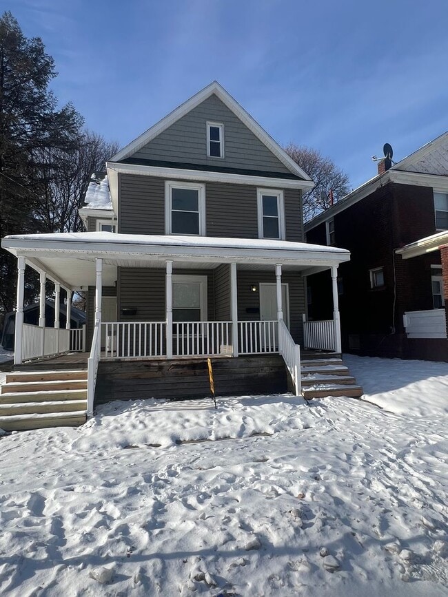 property at 314-16 Poplar St