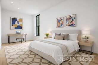 246 Vernon Ave in Brooklyn, NY - Building Photo - Building Photo