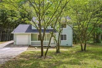 3688 Burnley Ct in Stonecrest, GA - Building Photo - Building Photo
