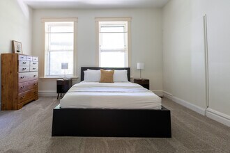 4374 W Pine Blvd in St. Louis, MO - Building Photo - Building Photo