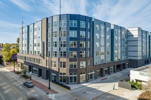 Pacifica on Green in Champaign, IL - Building Photo