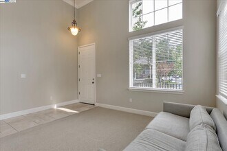 6320 Byron Ln in San Ramon, CA - Building Photo - Building Photo