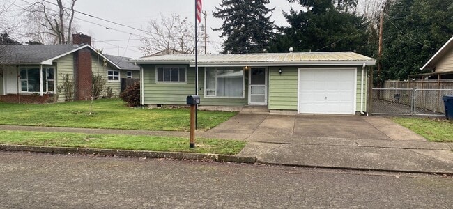 property at 268 SW Laurel St
