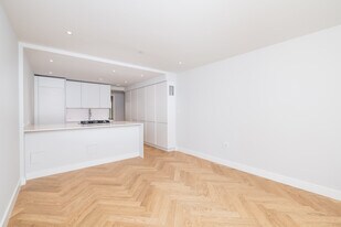 28 Commonwealth Ave, Unit 1 in Boston, MA - Building Photo