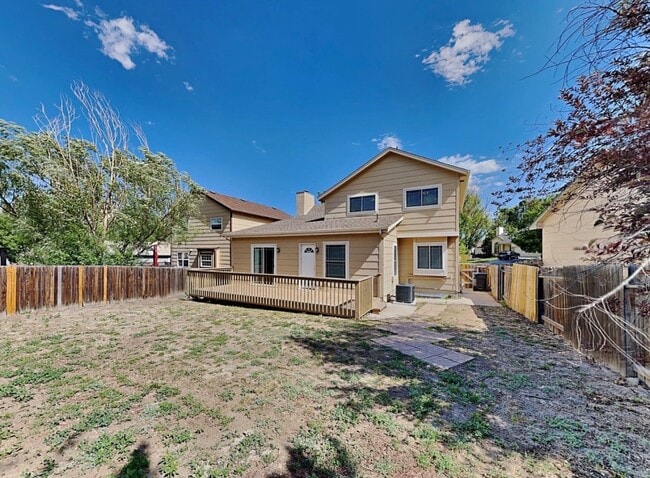 property at 2855 Warrenton Way