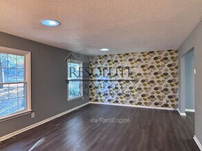 1200 Brucemont Dr in Garner, NC - Building Photo - Building Photo