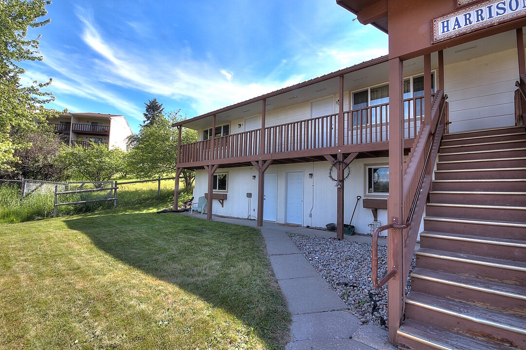 334 Harrison Boulevard, Unit #3 in Kalispell, MT - Foto de edificio