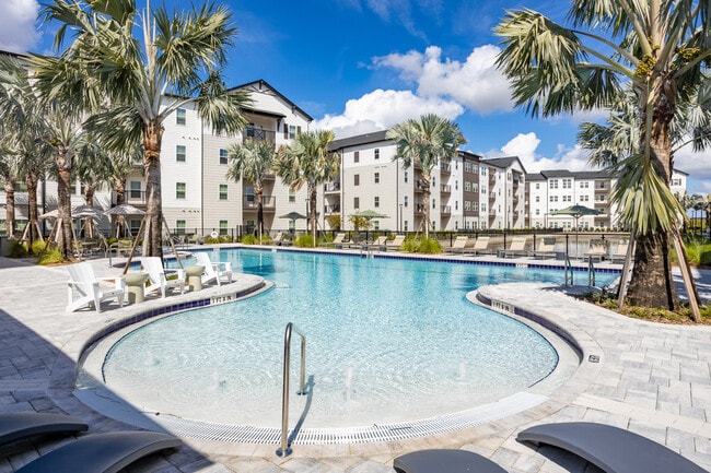 The Avery in Orlando, FL - Building Photo - Building Photo