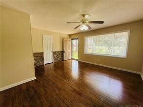 5860 Rockfish Rd in Hope Mills, NC - Building Photo - Building Photo