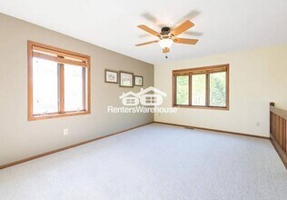 17730 Iceland Trail in Lakeville, MN - Building Photo - Building Photo