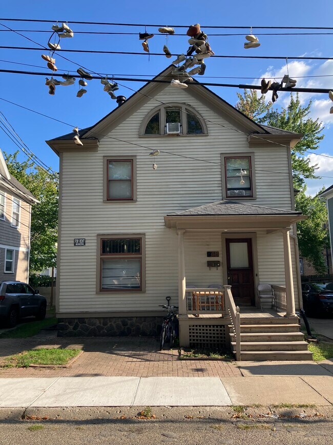 property at 948 Greenwood Ave