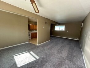 1441 Coldwell Ave in Modesto, CA - Building Photo - Building Photo