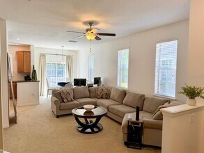 9120 Moonlit Meadows Loop in Riverview, FL - Building Photo - Building Photo