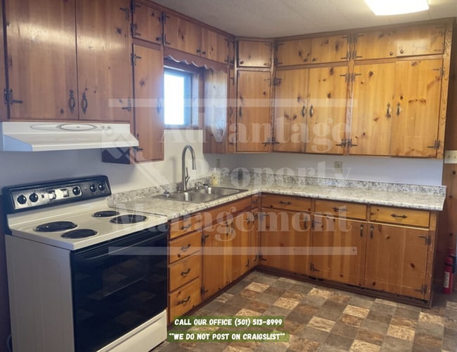 property at 554 Hwy 285 N