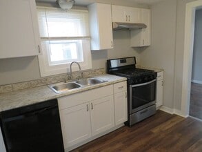 3325 Lillie St in Fort Wayne, IN - Building Photo - Building Photo