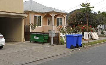 Palo Cedro apartments in San Jose, CA - Building Photo - Building Photo