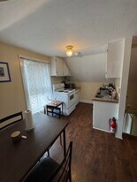 154 Washington St in Keene, NH - Building Photo