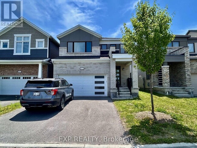 property at 912 Rubicon Pl